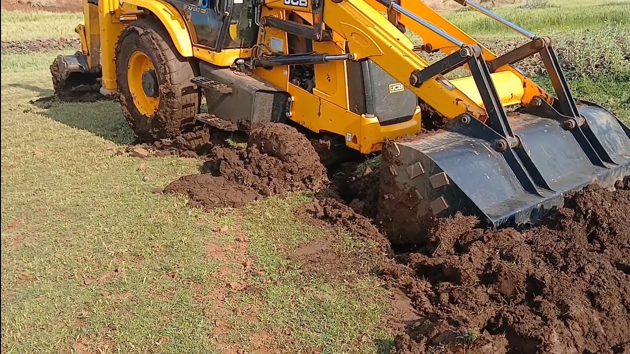 JCB fas gaya buri tarika se