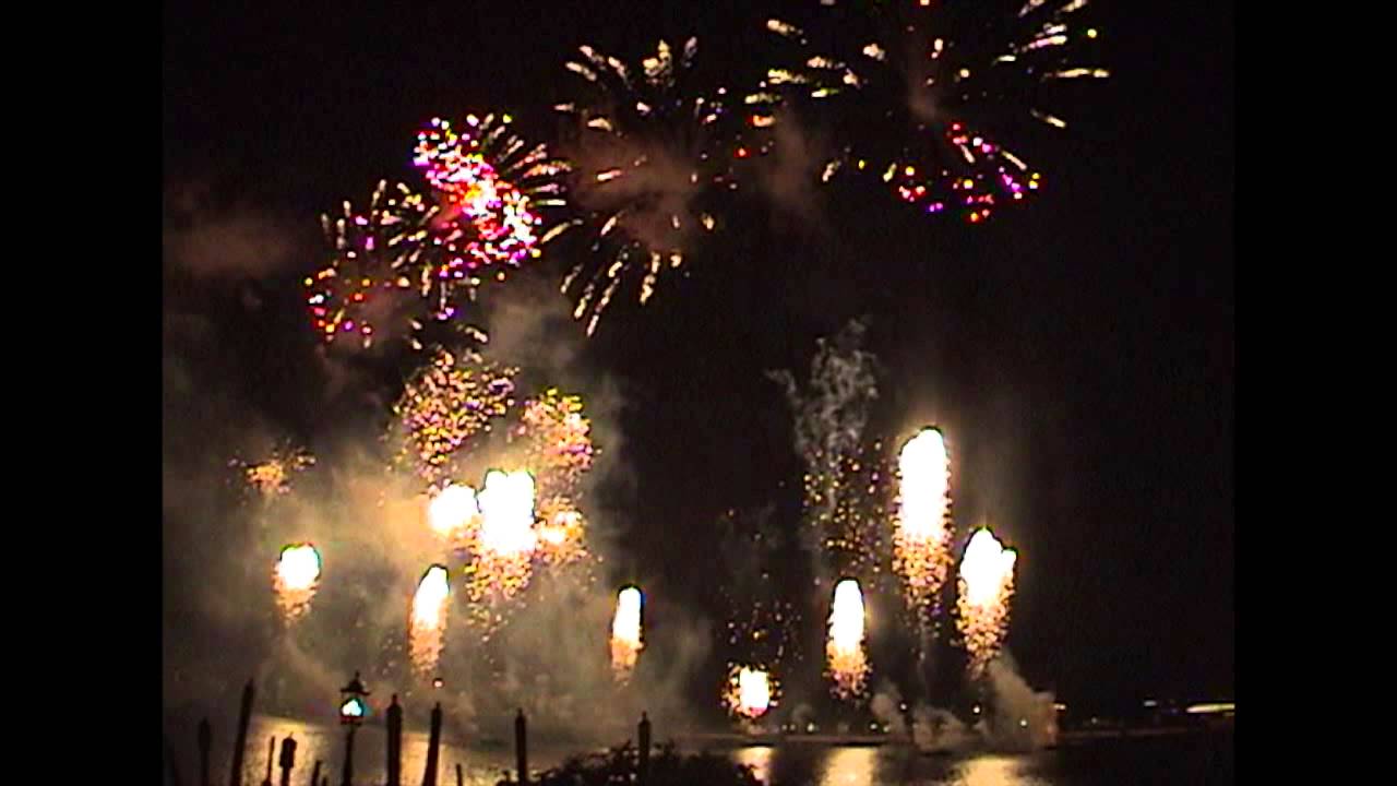 IllumiNations with 25th Finale at Epcot (2007)