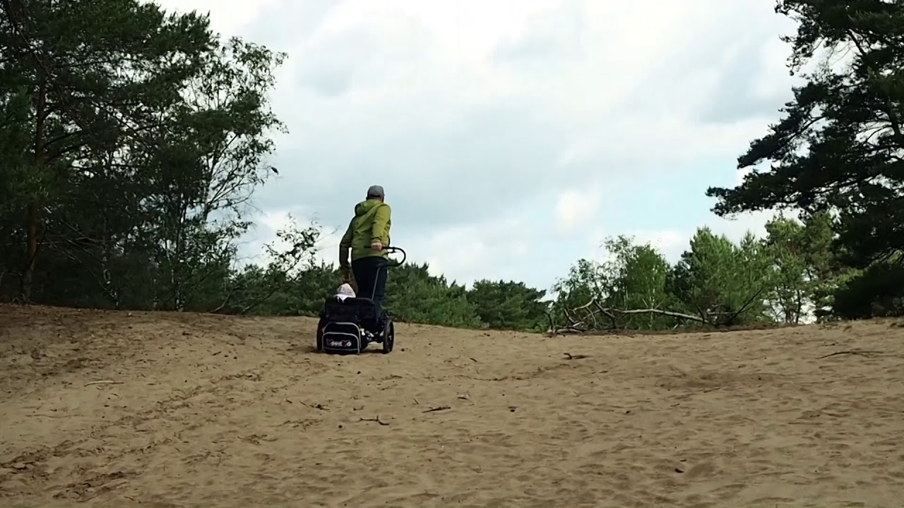 Der Crossbuggy von Yippieyo - mehr als nur ein Bollerwagen (Werbung)