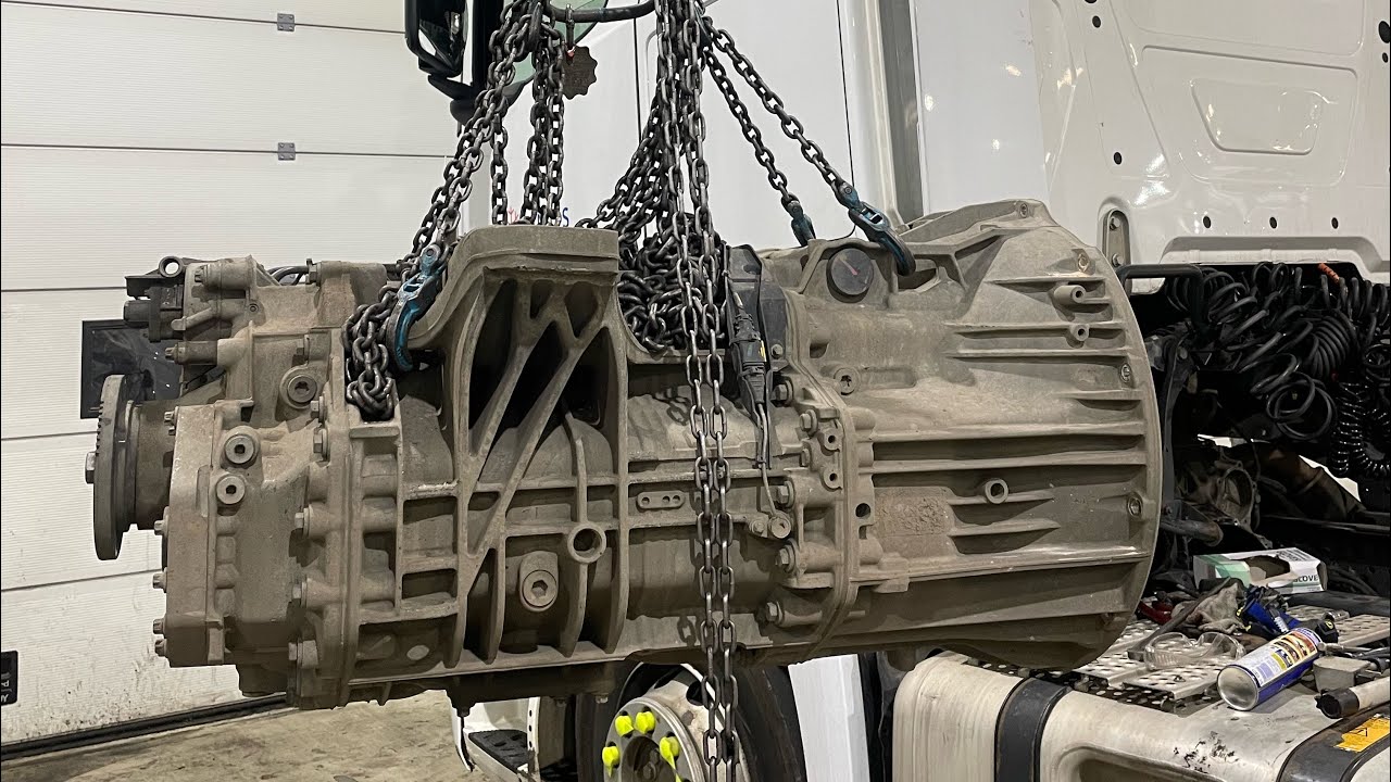 Mercedes Actros Transmission Removal