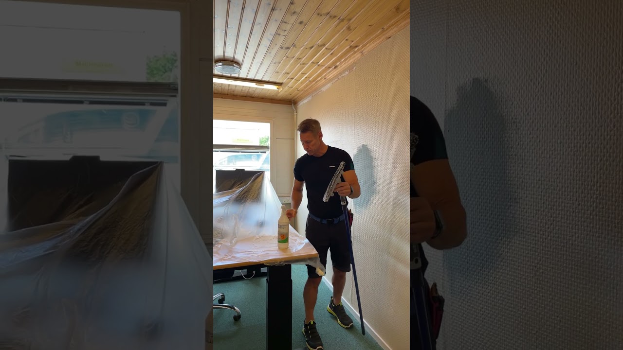 Tv&auml;tta paneltak innan m&aring;lning p&aring; l&auml;tt s&auml;tt-henkesm&aring;lartips.se