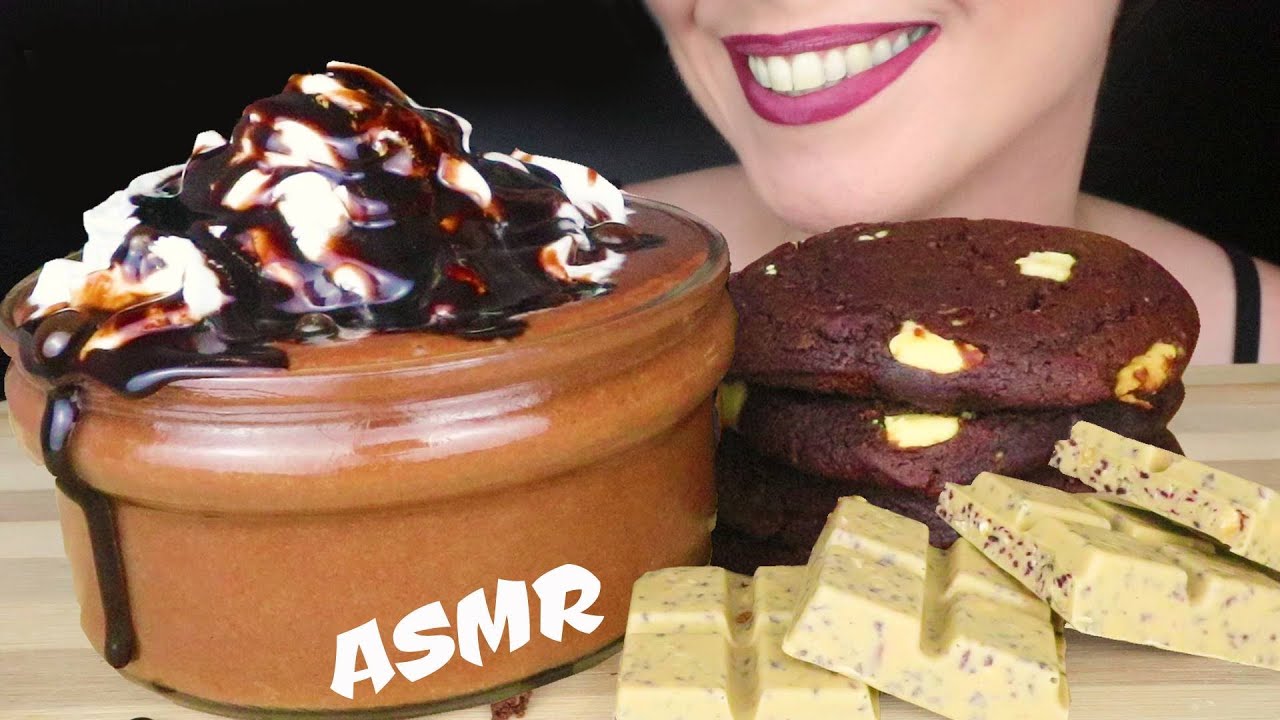 CHOCOLATE SOFT COOKIES, BLUEBERRY CHOCOLATE & CHOCOLATE MOUSSE 🧁 | ASMR Mukbang | Real Eating Sounds