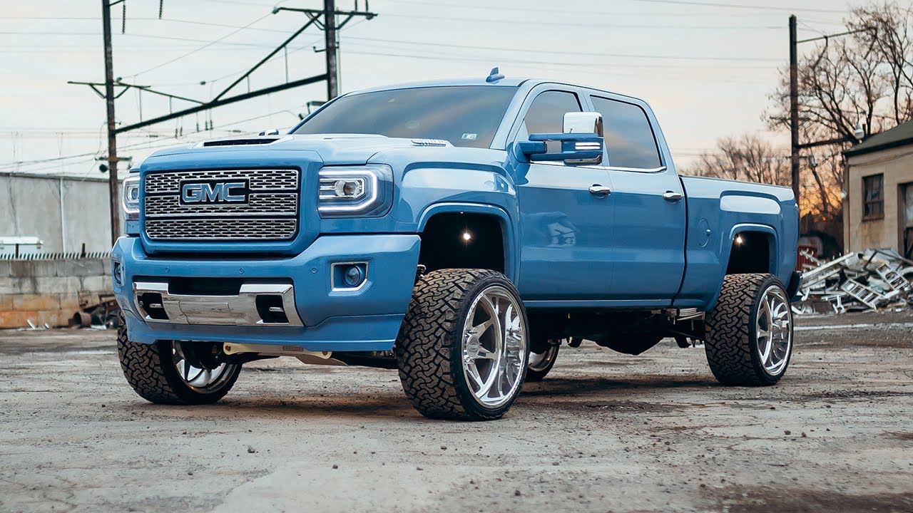 Starting 2023 Off With a CLEAN SLATE Blue L5P Denali HD Duramax! | DDG30 FULL OVERVIEW