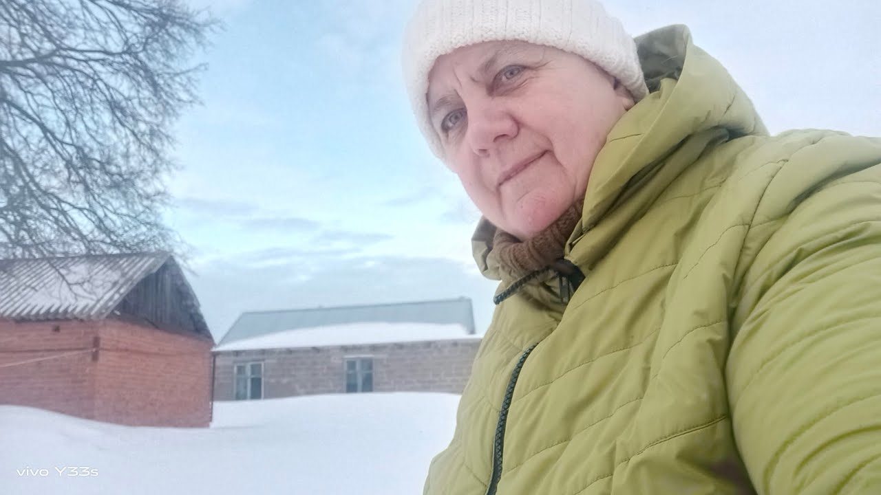 Жизнь в деревне.Жизнь бедных людей в деревне.Работаю бульдозером.