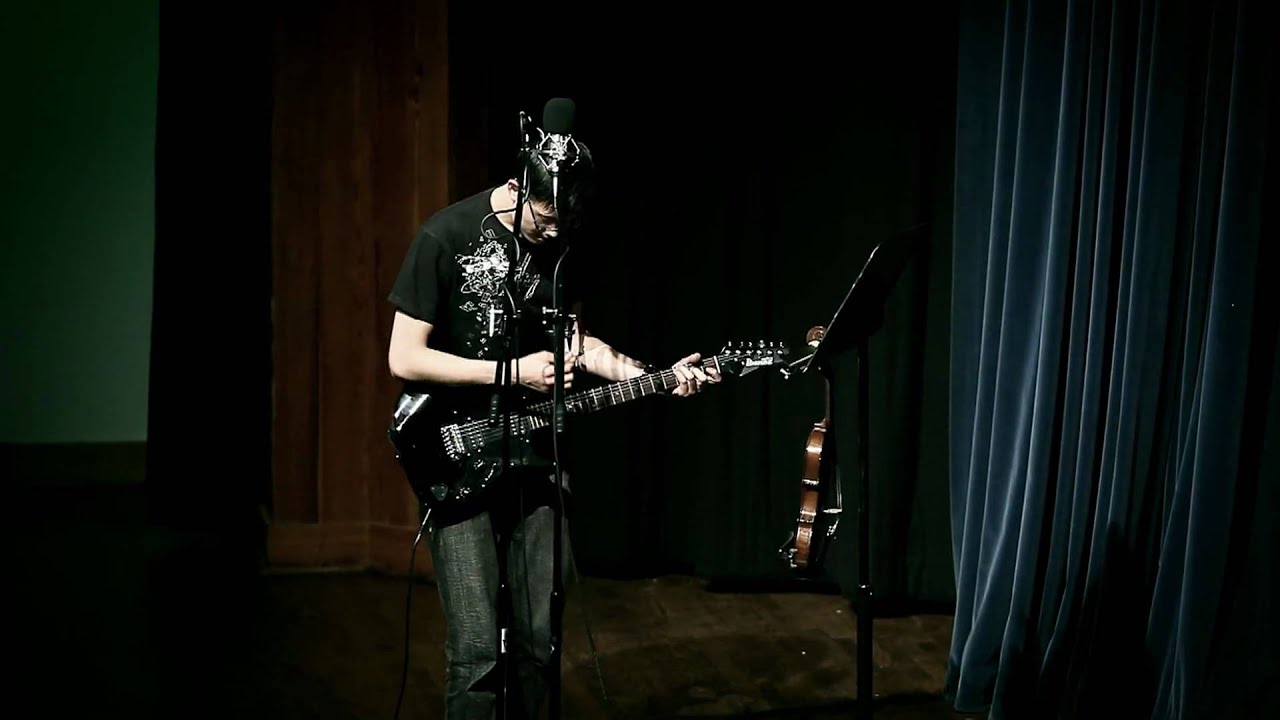 Radiohead live - Reckoner (looping cover!)