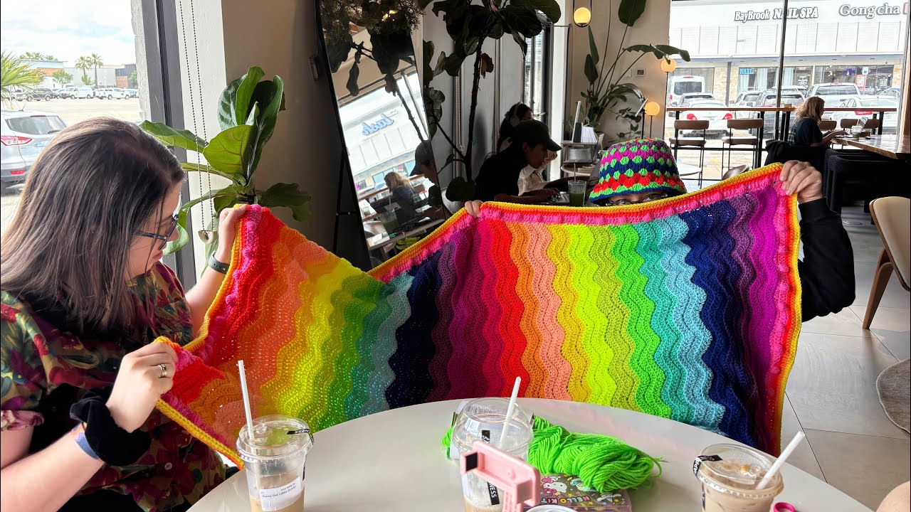 THE YARN ROOM coffee