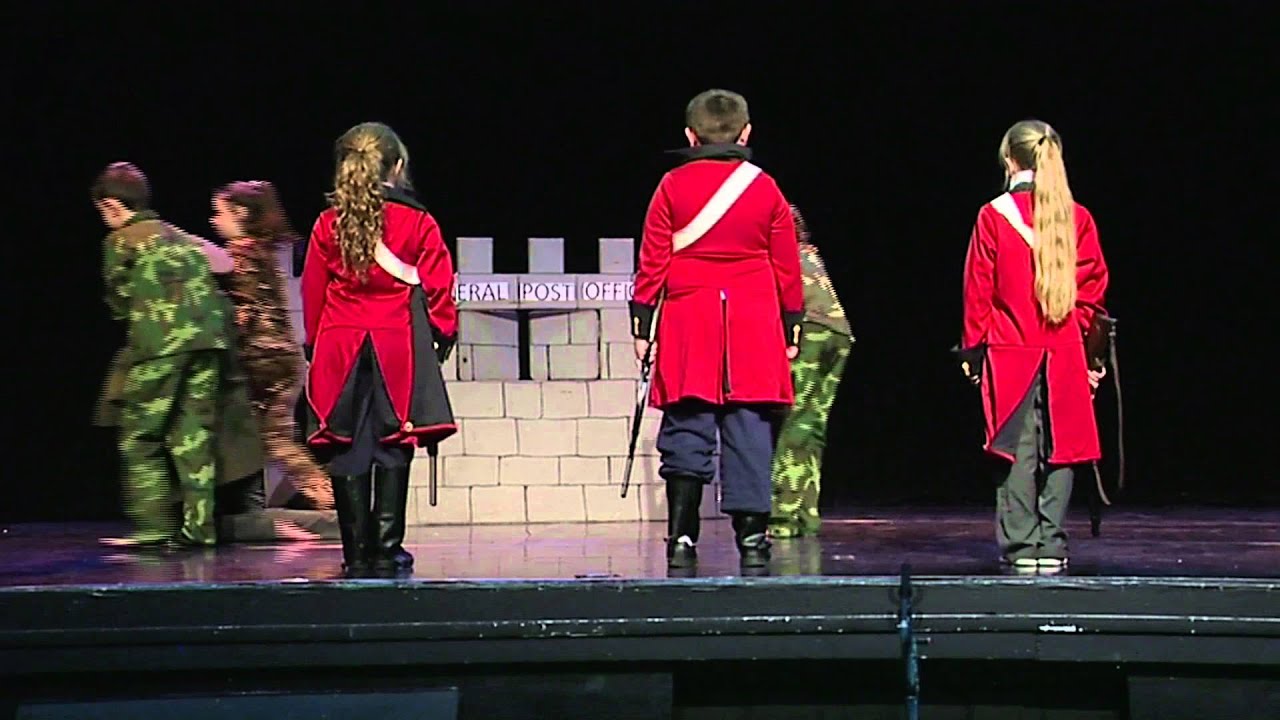 1916 Drama -  Gaelscoil Pheig Sayers
