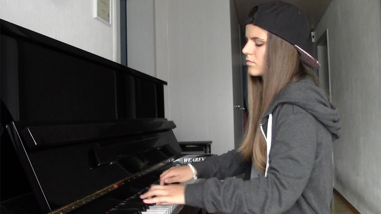 Jenny Kaufmann - Despacito (Piano Cover)