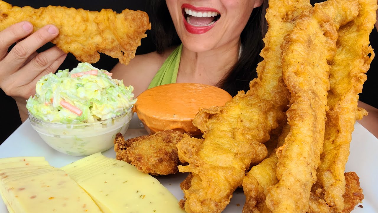 EATING FRIED POLLOCK FISH COLESLAW FRIED OYSTERS CHEESE ASMR MUKBANG OMAD CRUNCHY EATING NOISES