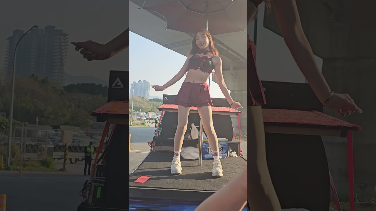 20260222 鋼管辣妹  文彣