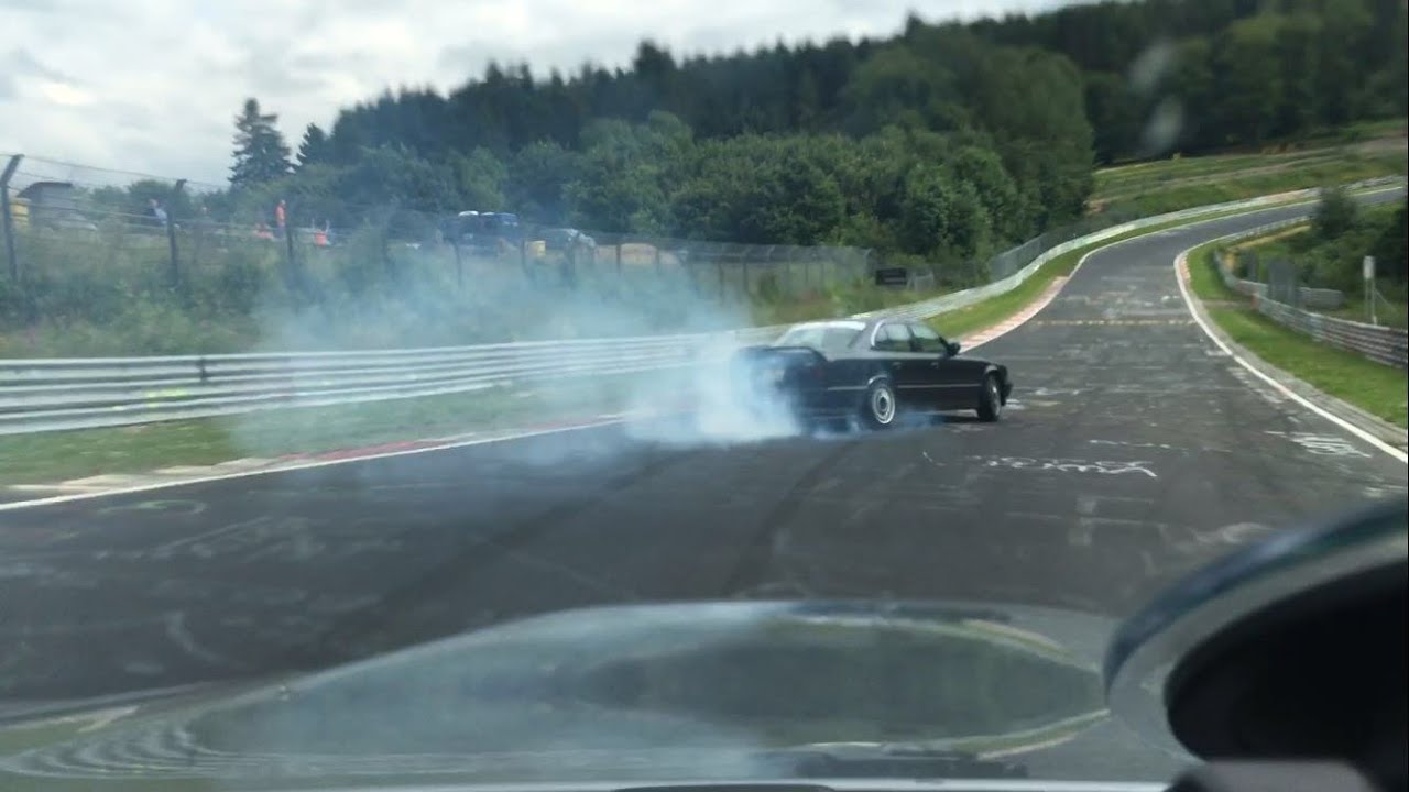DRIFT-CRIME@Nordschleife ;-) rotex BMW///M5 DRIFT-TOURIST Nürburgring 2016