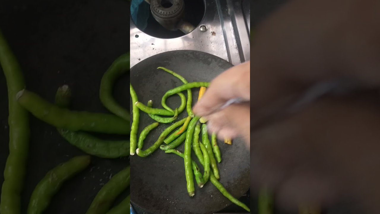 Fried green chilli