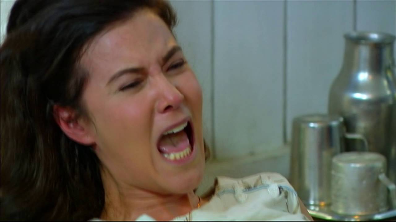 เบ่งอยู่..... | เลือดรักทระนง | TV3 Official