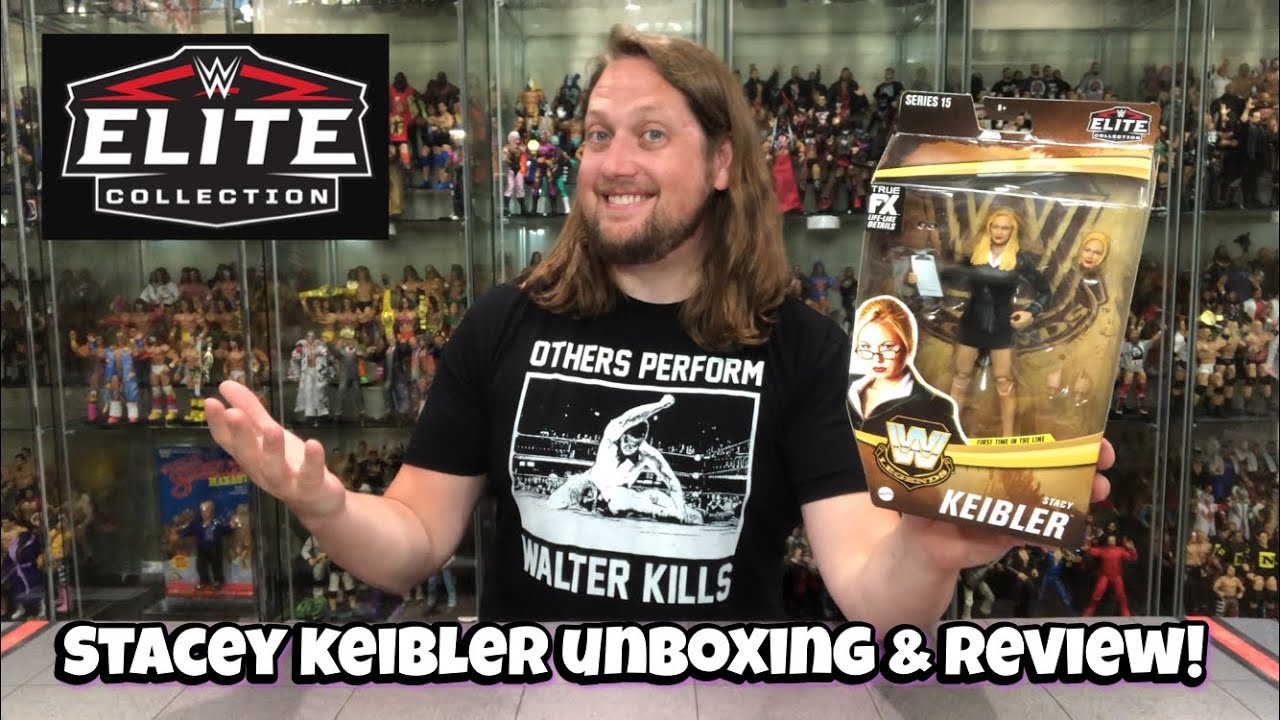 Stacy Keibler WWE Legends Series 15 Unboxing & Review!