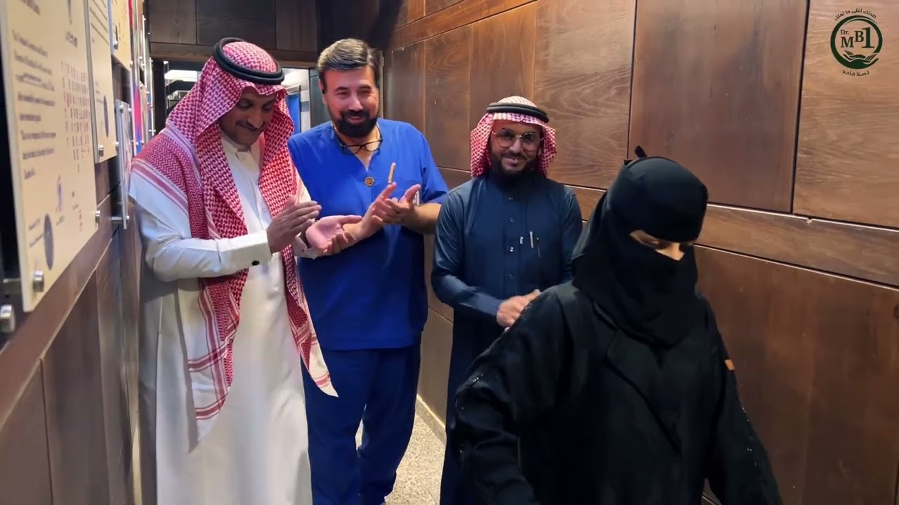 منار تقديم عربتها كهدية لعالم البقاعي لعدم الحاجه إليها، بعد شفائها وعودتها للمشي !