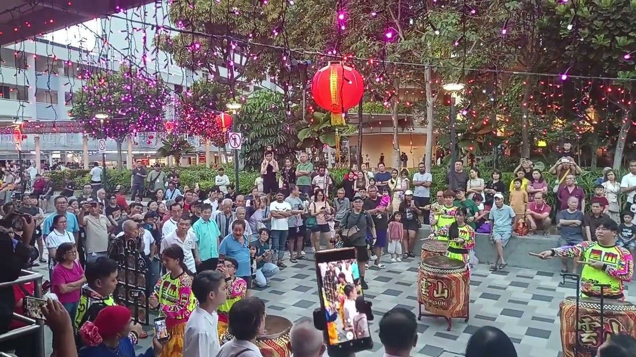 SG Hoon Sun Sports Club ( Festive Drums Performance, Part 2)