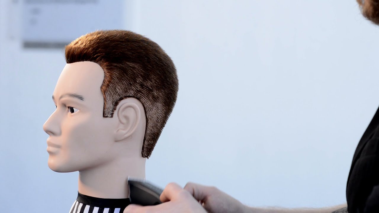 Cut your hair at home with Philips: the crew cut