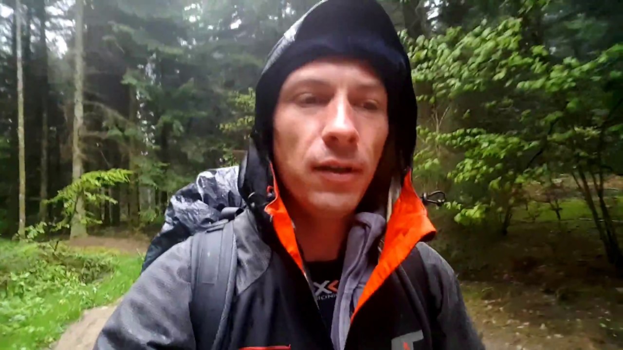 Surmonter les périodes de pluie en rando-bivouac