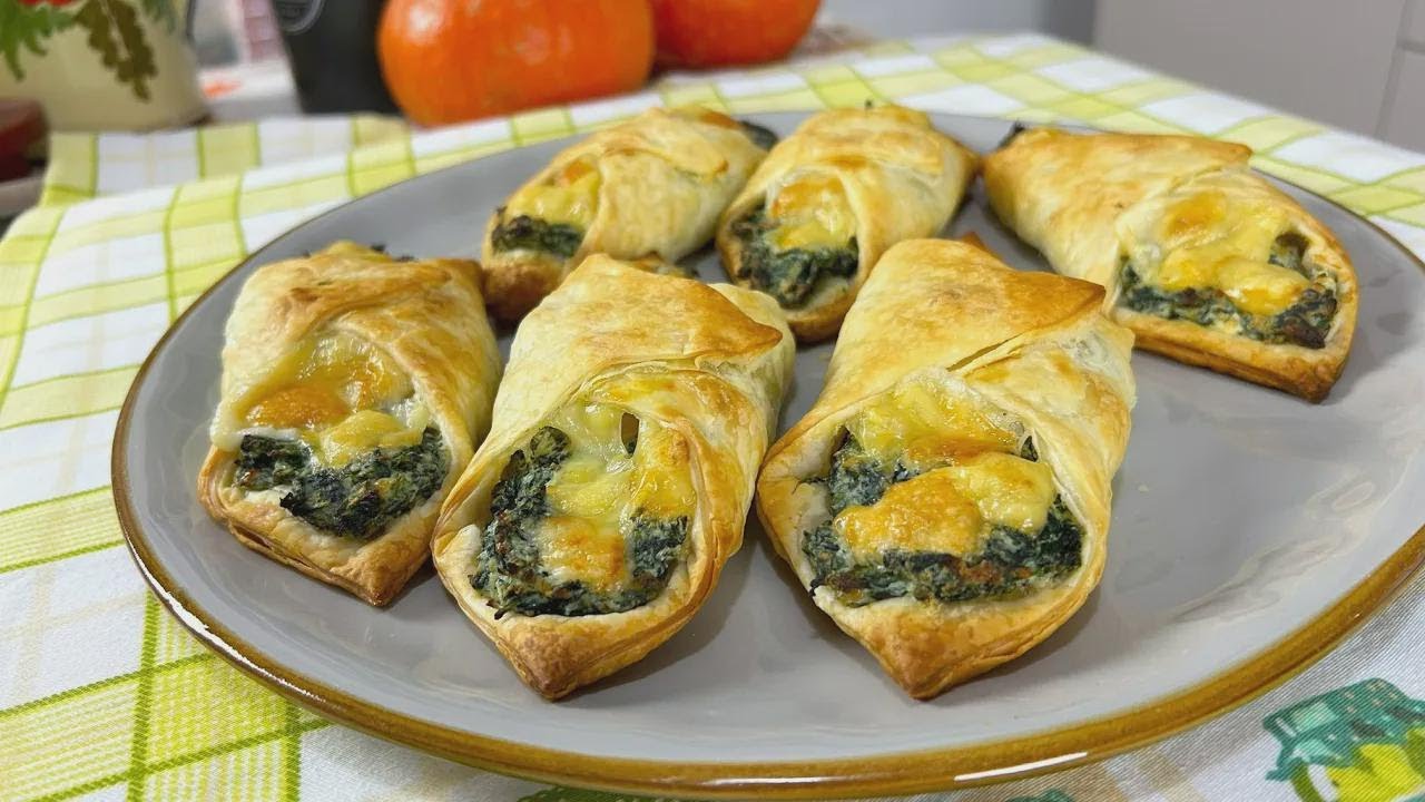 Cannoli de hojaldre rellenos de ricotta y espinaca ¡deliciosos!