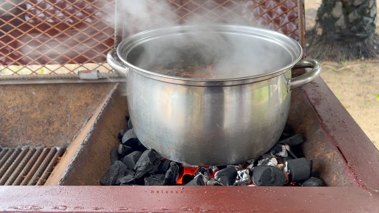 CHRISTENING THE NEW OUTDOOR STOVE🙌🏾 LET'S SEE HOW EFFICIENT IT IS. | LIBERIA 2022 | HelenasQueendom