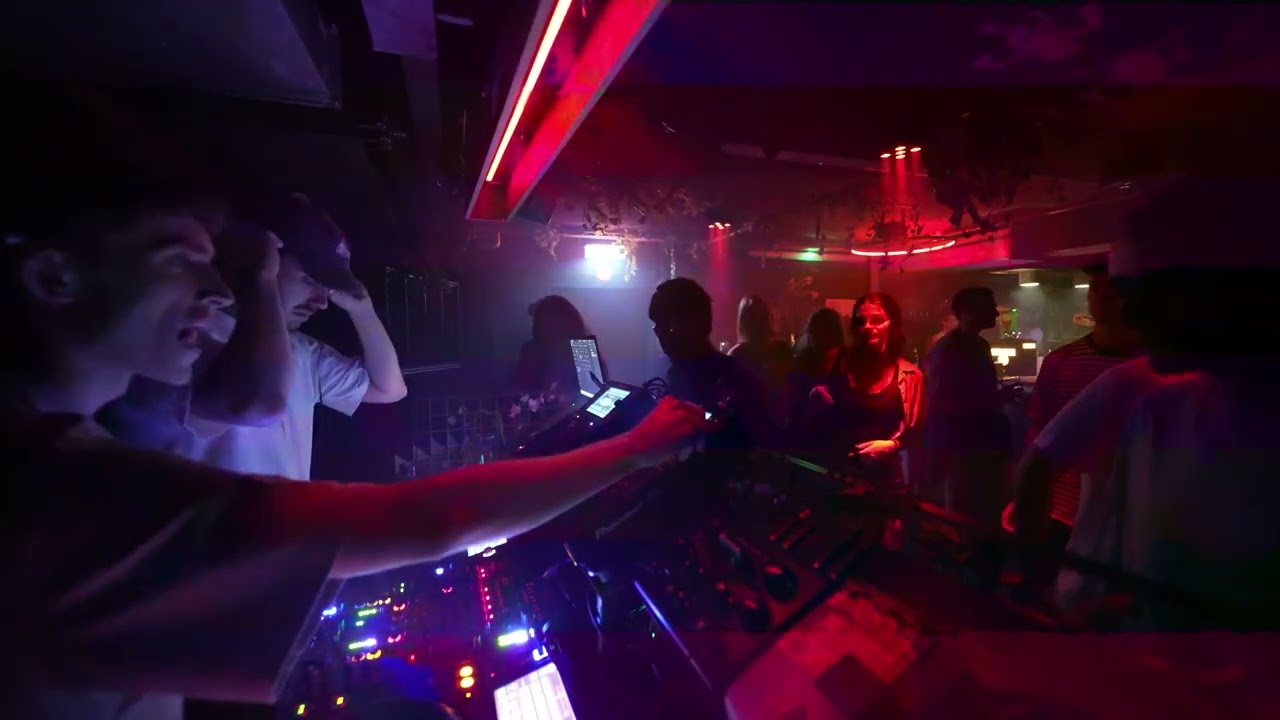 Alektronic B2B røst aroma @KADE