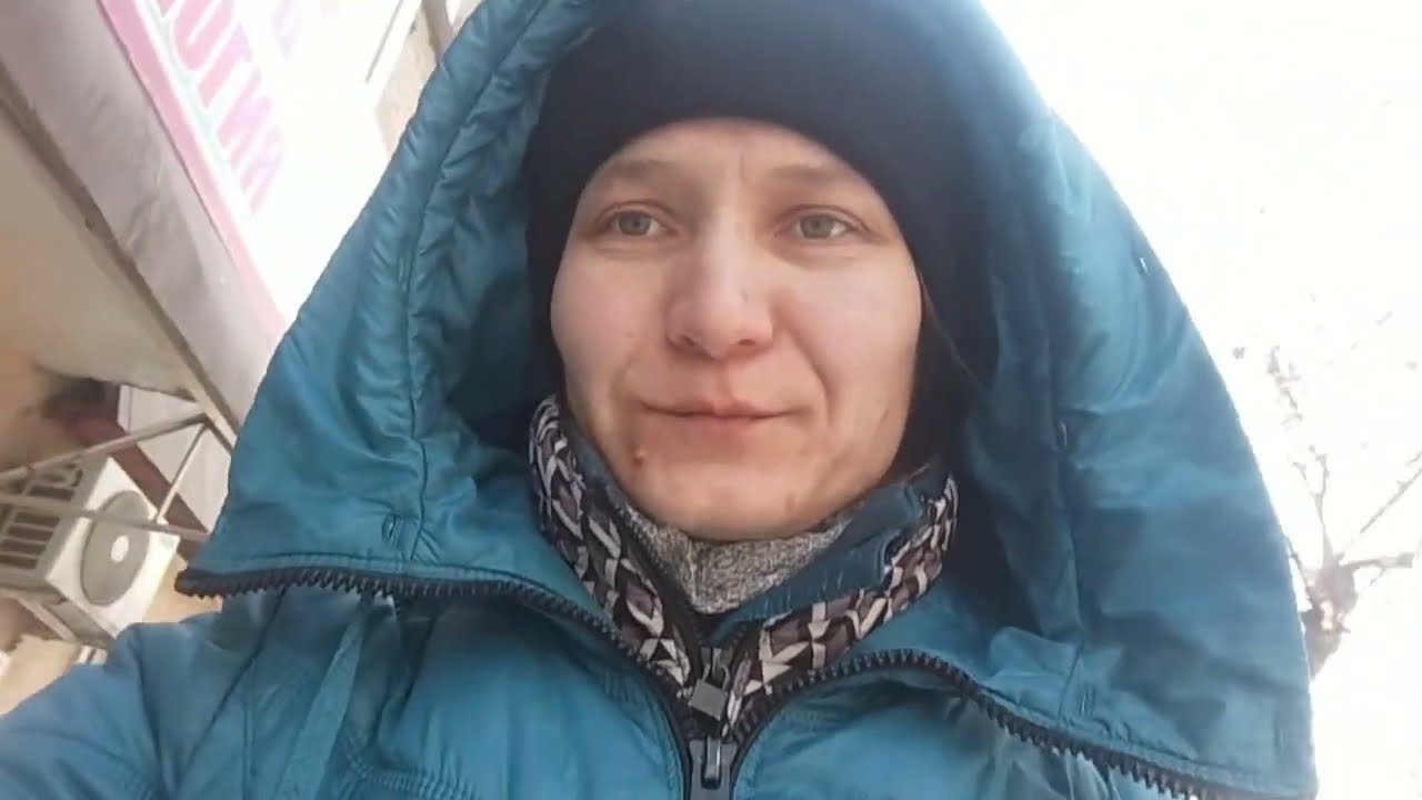 72 КВАРТАЛ. ИДУ СО СТОМАТОЛОГИИ НА ОСТАНОВКУ. ОБТОЧИЛ ЗУБ🦷. КУПИЛА СЕМЕНА. ЕДУ ДОМОЙ НА 24 АВТОБУСЕ🚌