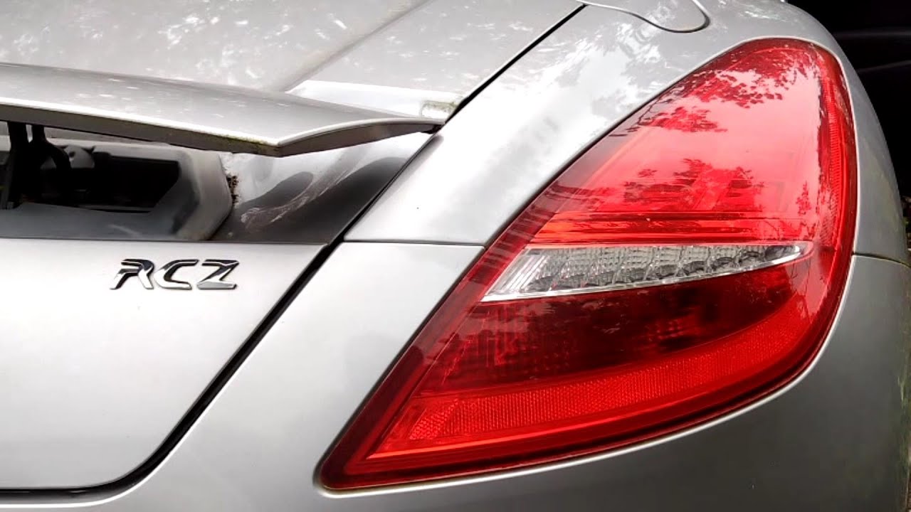 Peugeot RCZ - Tail / Brake Light Replacement