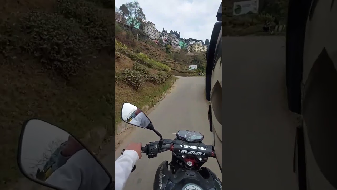 Pulsar N250 Up hill short Lean || Darjeeling
