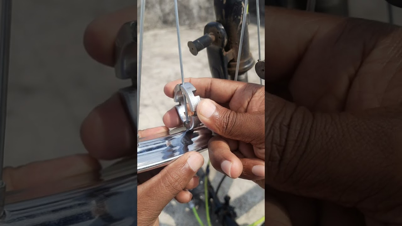 🔥🚴😱 Bicycle wheel Spokes Alignment Trick #SHORTS#shortsfeed