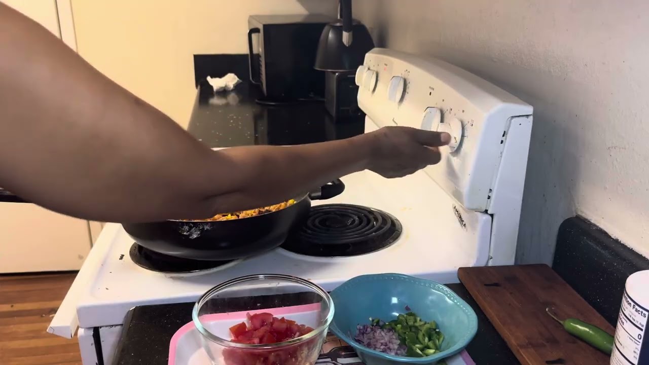 ❤️🌹❤️￼￼ rice￼ and right table ❤️￼