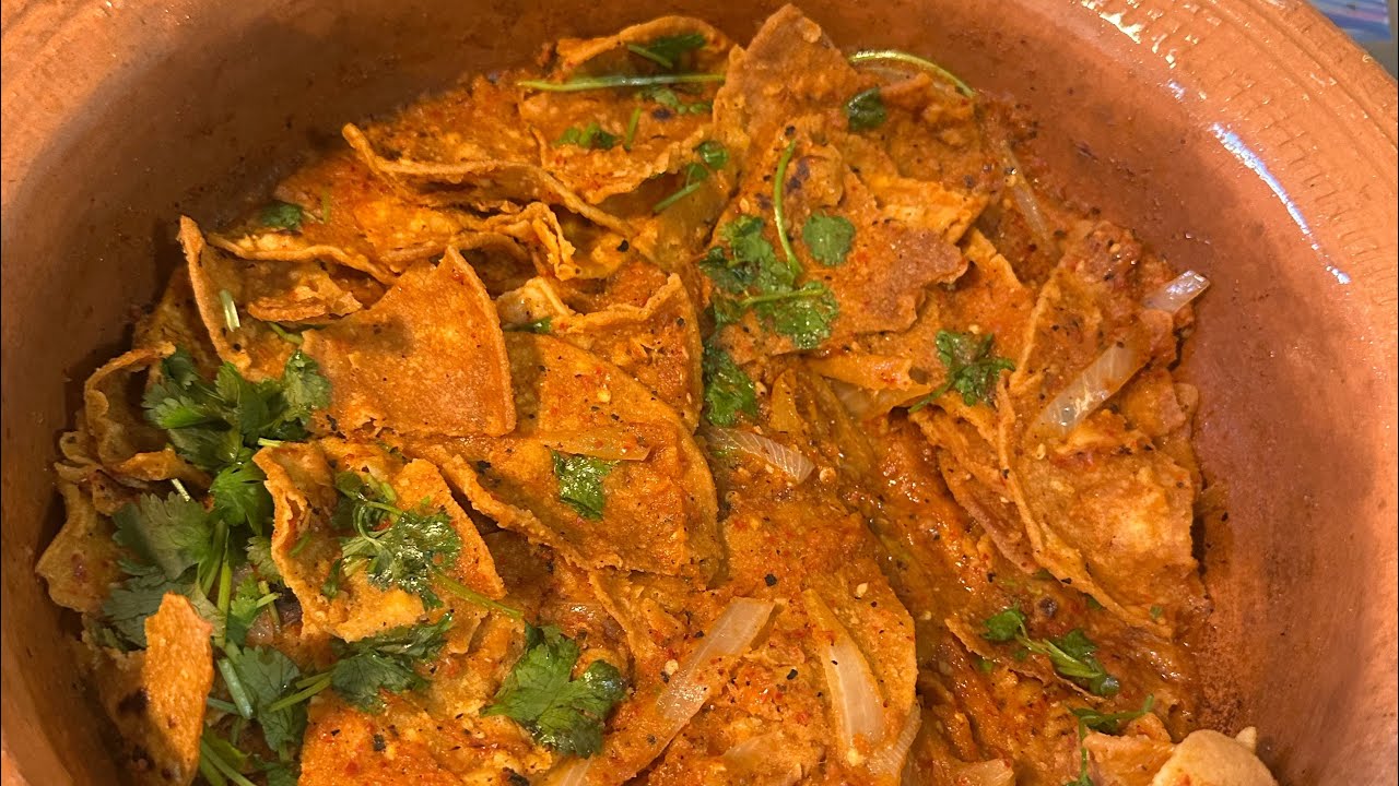 Cocinando Con Moni está en vivo acompañe hacer chilaquiles rojos bien fácil 🥰