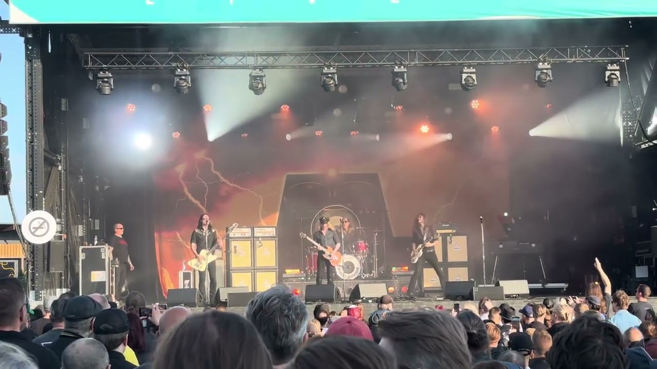The Hellacopters: Token Apologies. Allas Sea Pool, Helsinki 10.8.2025