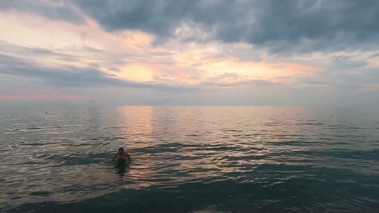 Batumi, June 2022. Oleander. Как красиво расцвел олеандр. Какие закаты в Батуми!!!