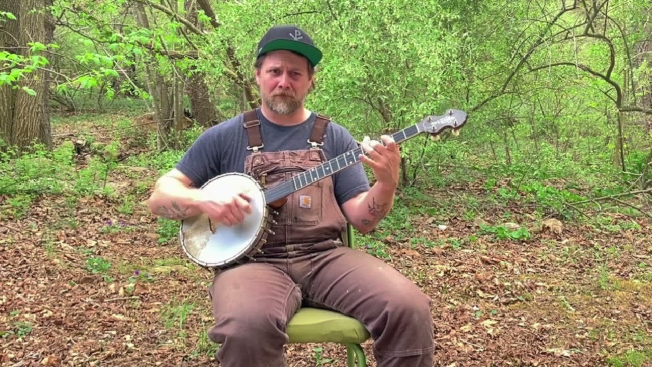 Ben Townsend Plays Muddy Roads From Sherman Hammons Clawhammer Style