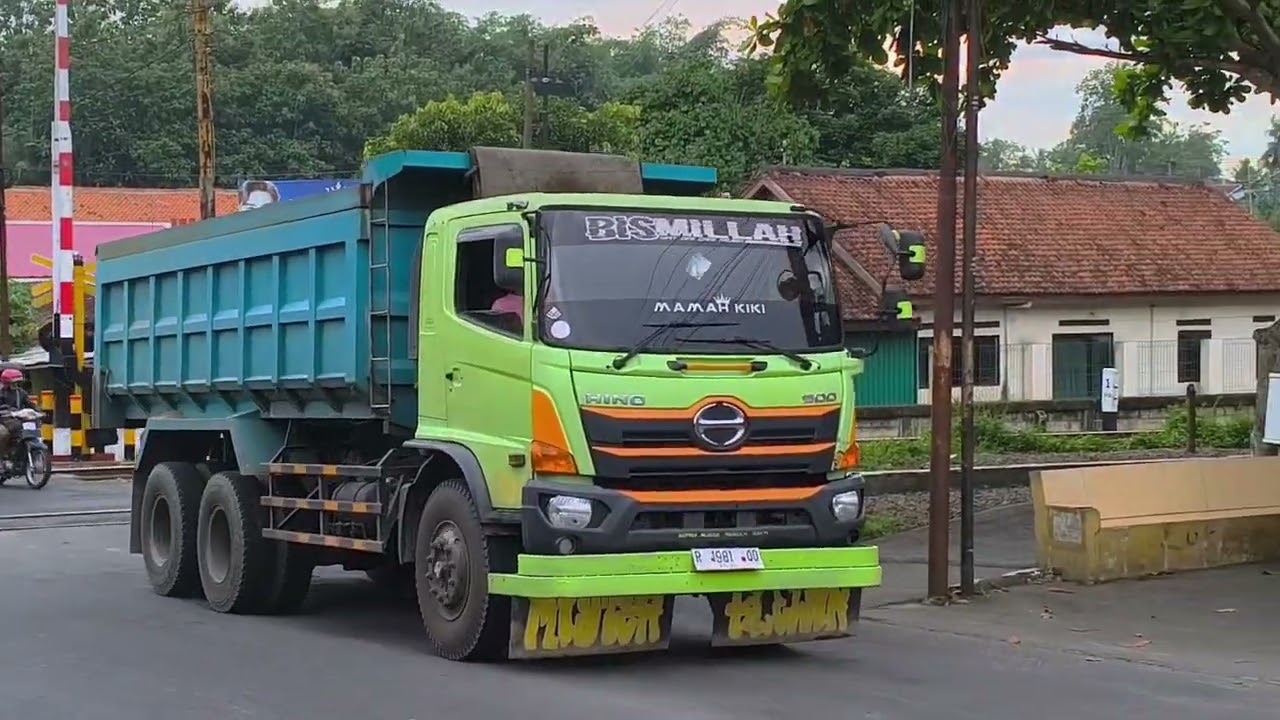 Mantap ‼️ truck tronton besar truck container truck tangki bbm pertamina flatbed dump truck trailer 