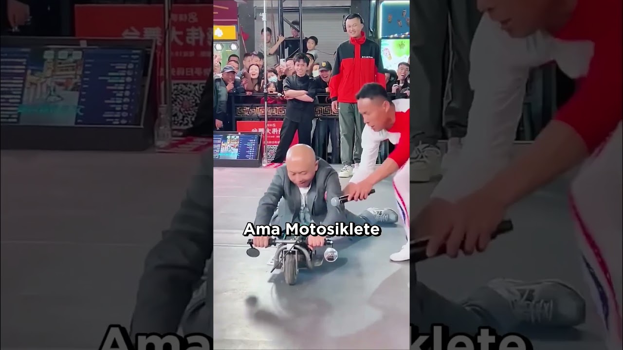 D&uuml;nyanın En K&uuml;&ccedil;&uuml;k Motosikleti.. 🏍️ 🤏