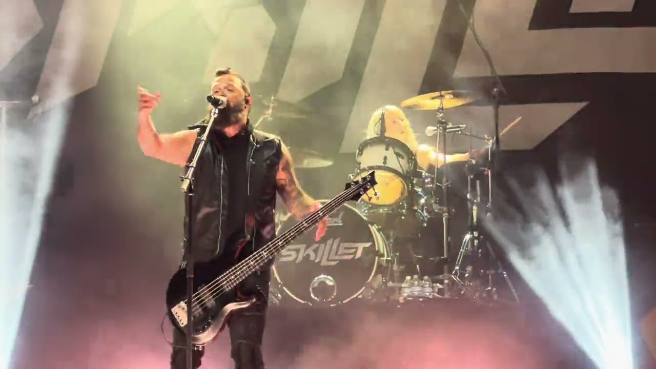 Skillet - Showtime live #skillet