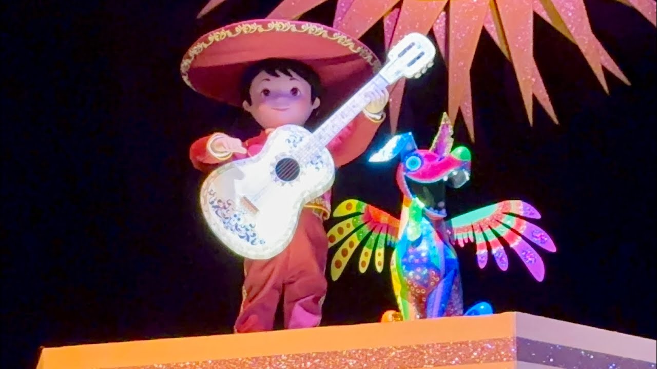 It's A Small World with Coco characters - POV 4K (Disneyland, 6/29/2025)