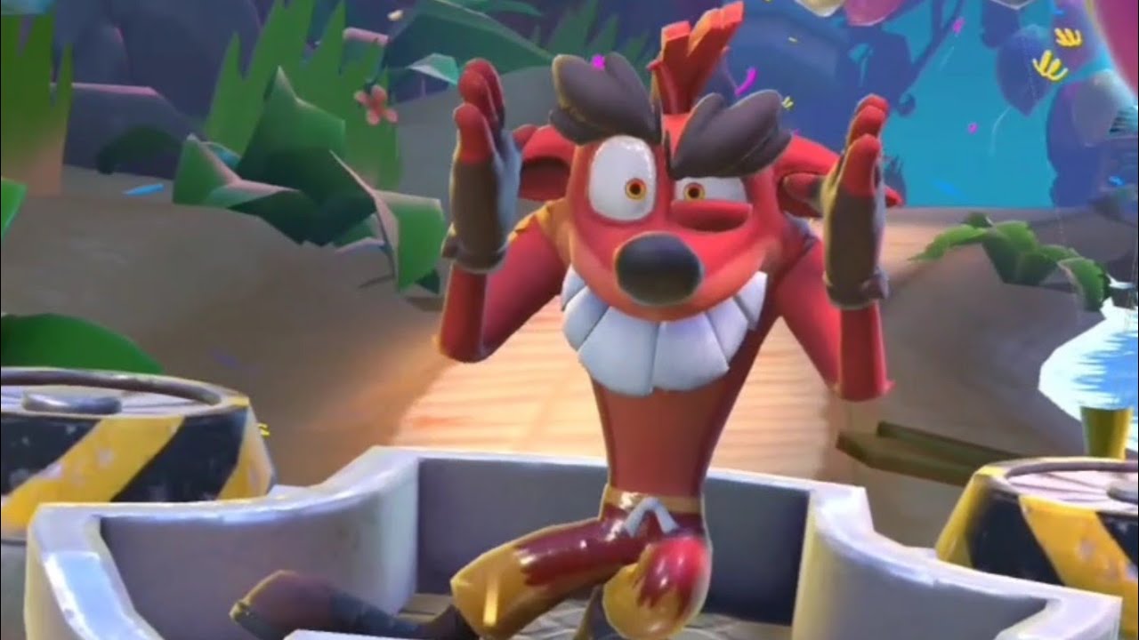 Crash vs Fake Crash! (Crash On the Run)