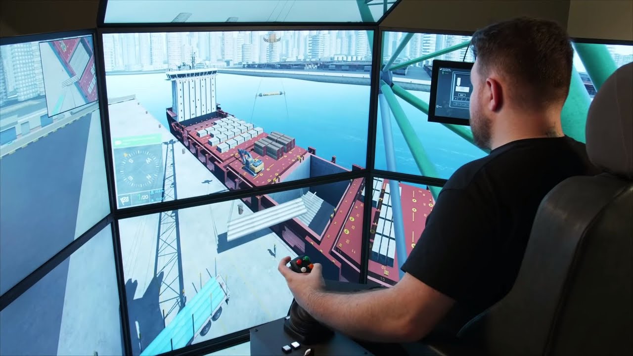 Mobile Harbour Crane (MHC) Simulator | CM Labs