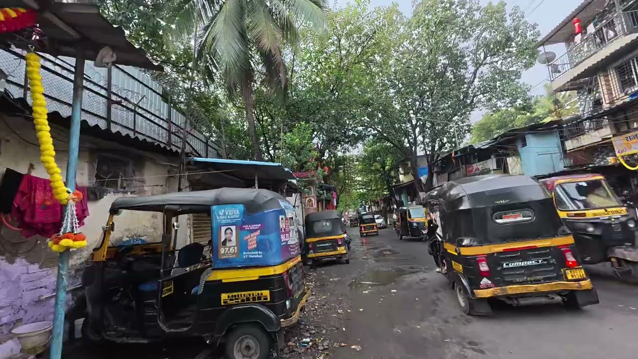 Walk to a shop Mumbai 10.2025