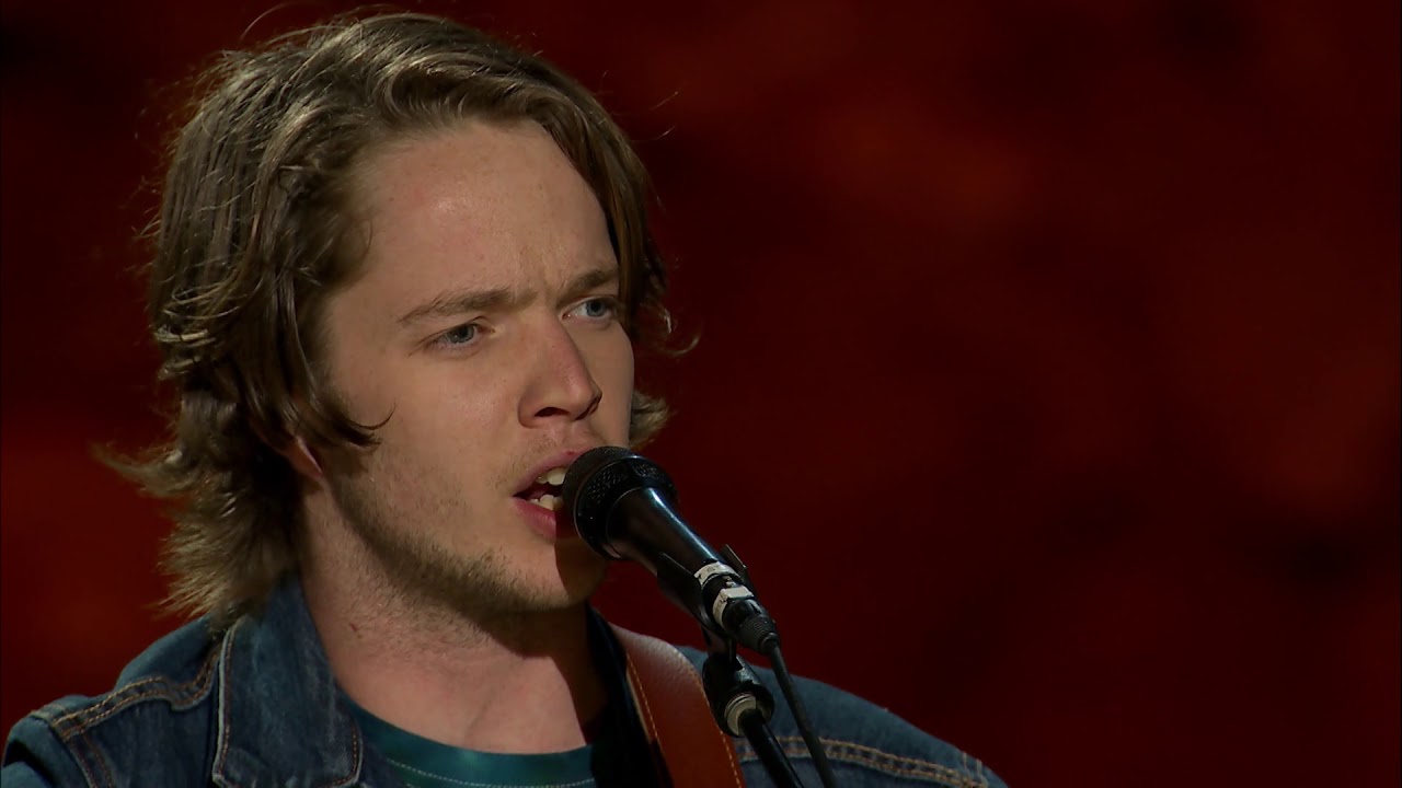 Billy Strings on Bluegrass Underground, 