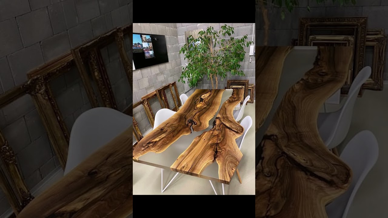 MESA DE MADEIRA COM RESINA 