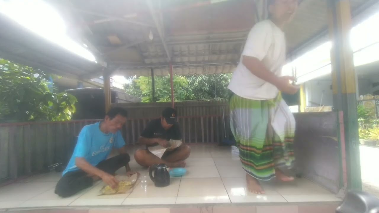 DI POS MAKAN NASI PADANG BERSAMA ENAK BANGET@suardiofficial1199 