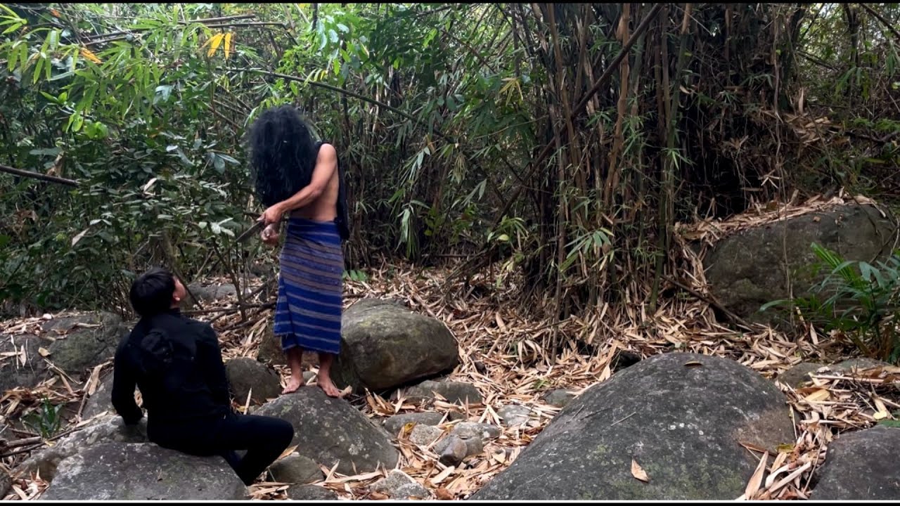 หมอผีรอน้าบุญเพื่อที่จะเอาวิญญาณของน้าบุญไปสังเวย