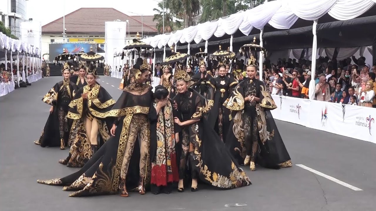 JFC 2019 - Persembahan Karya Cinta Anne Avantie 