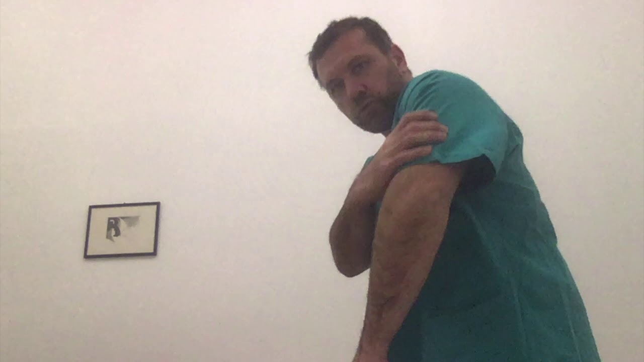 Come dev'essere il gesso in una lussazione di gomito