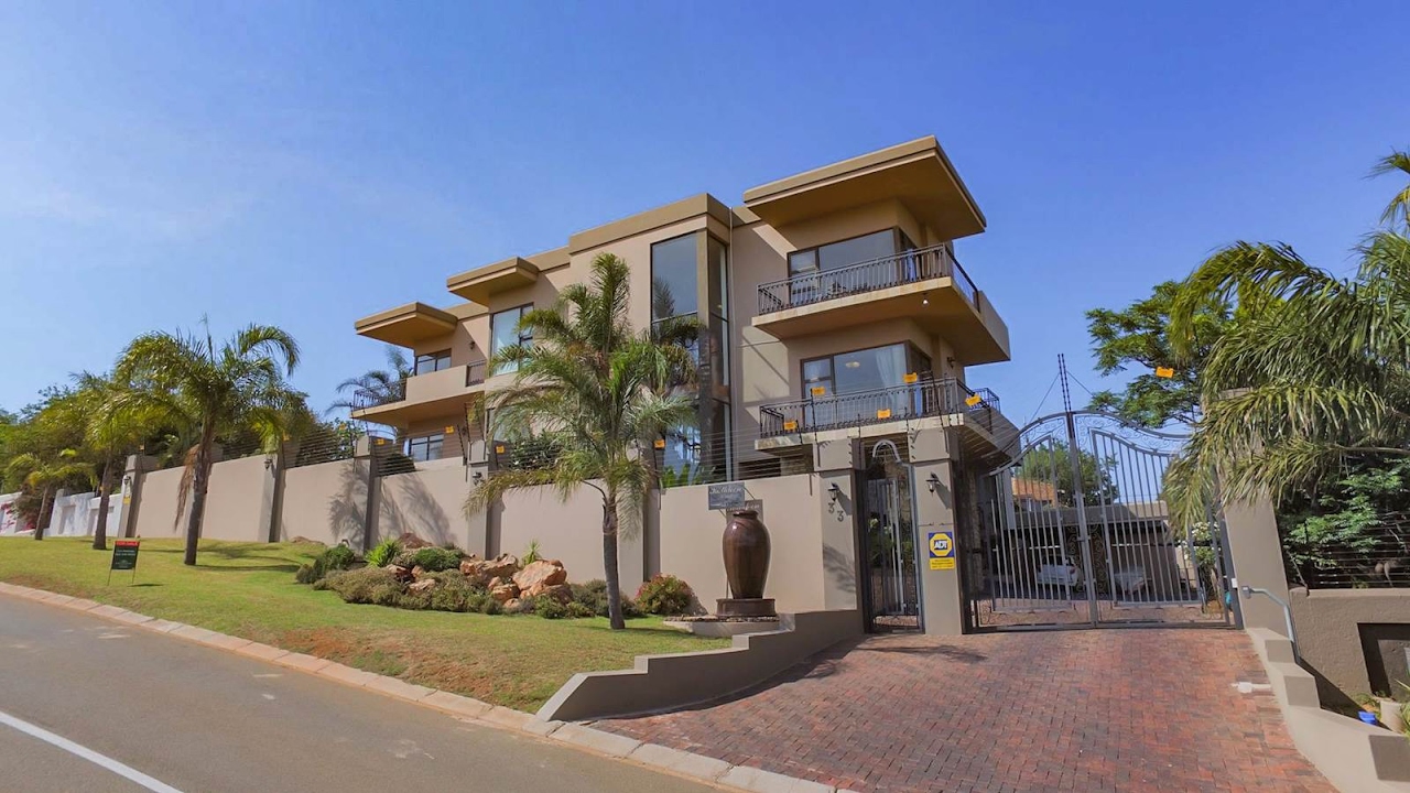 5 Bedroom House for sale in Gauteng | West Rand | Krugersdorp | Noordheuwel | 33 Kathle |