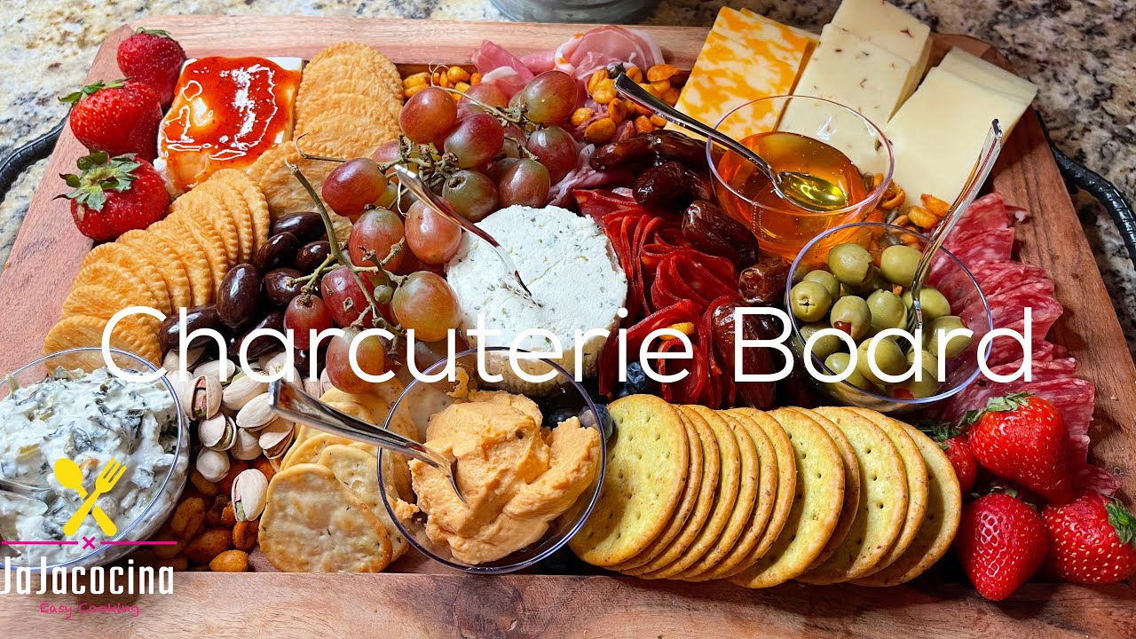 CHARCUTERIE BOARD/TABLA DE QUESOS Y CARNES FRÍAS