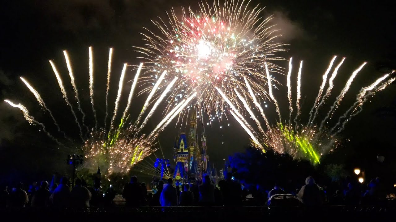 Happily Ever After (Full Show) Rainy Night At The Magic Kingdom - Walt Disney World